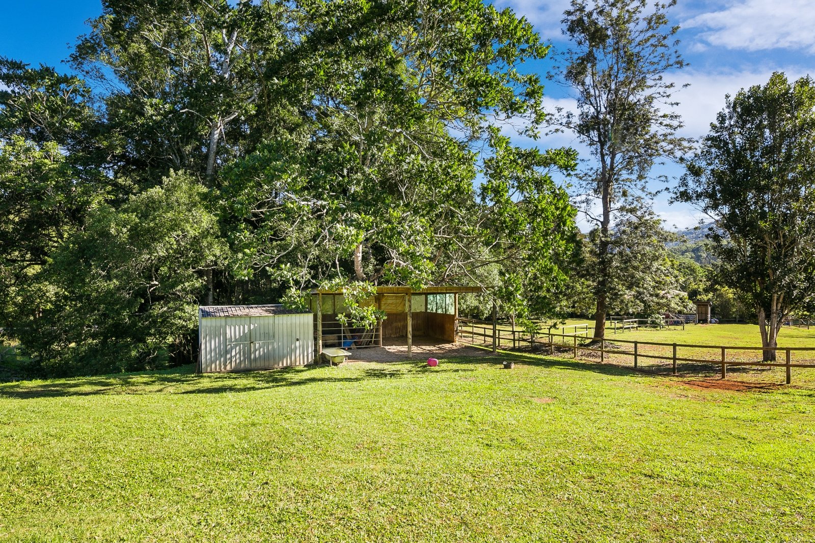 2 Ranch Court TALLEBUDGERA VALLEY 14