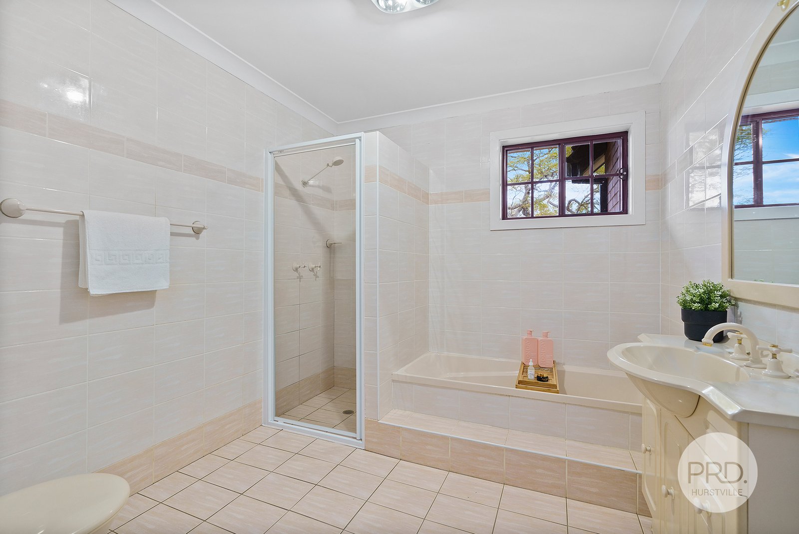 2 Raymond Street OATLEY 8