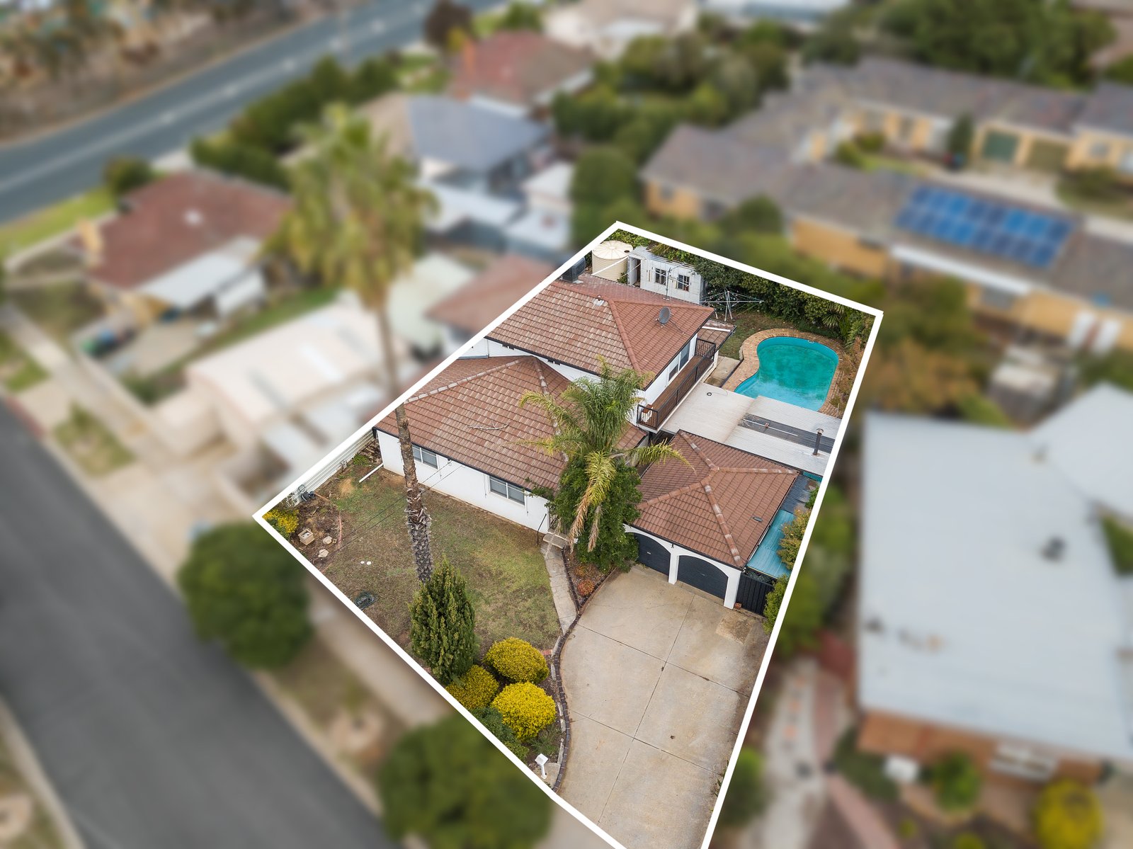 2 Reception Avenue STRATHDALE 1