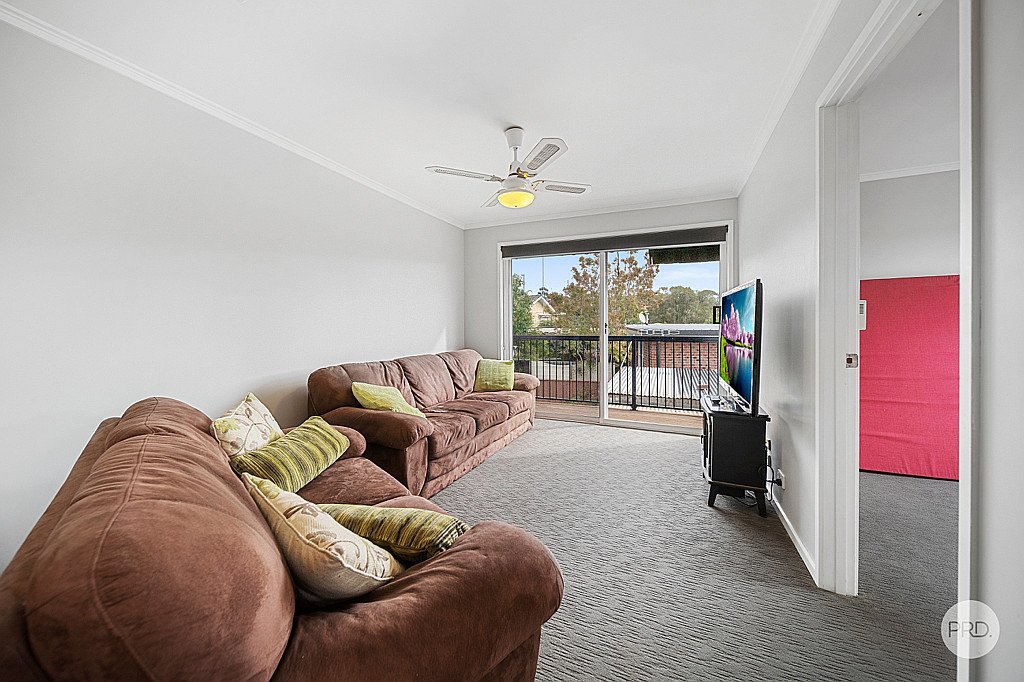 2 Reception Avenue STRATHDALE 6