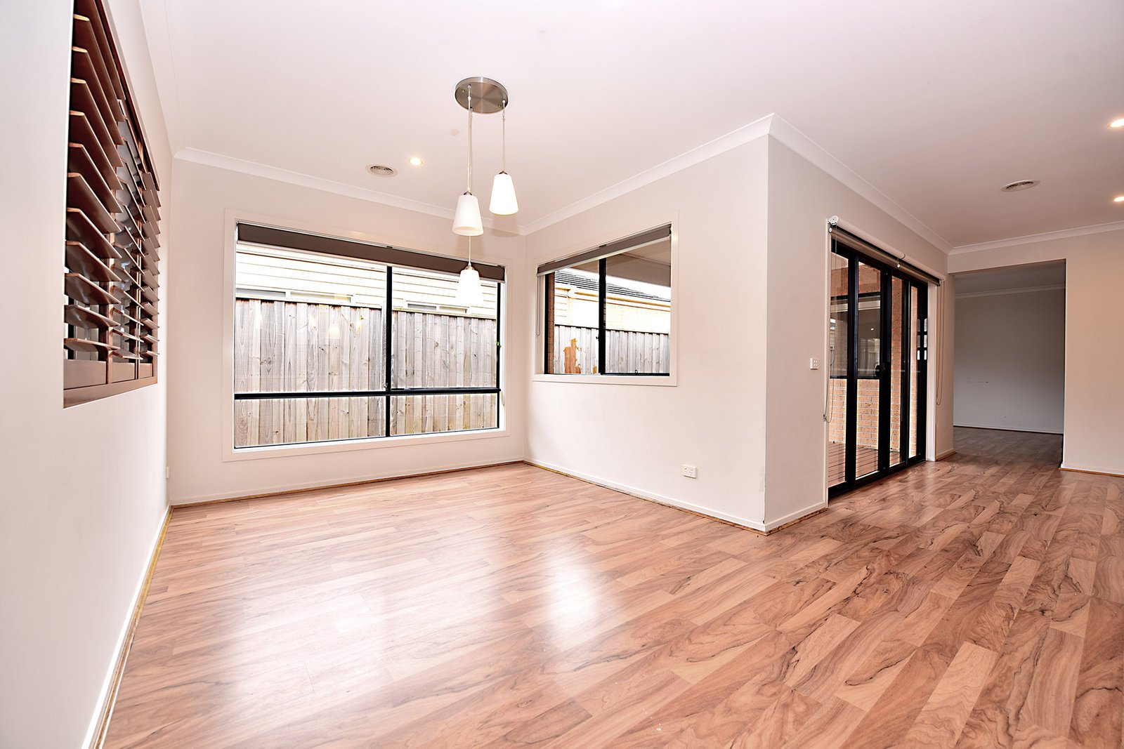 Gallery: 2 Red Brush Drive