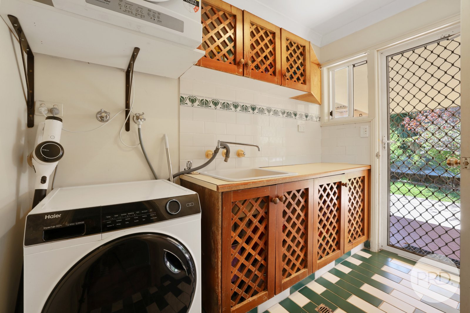 2 Red Gum Place TAMWORTH 20