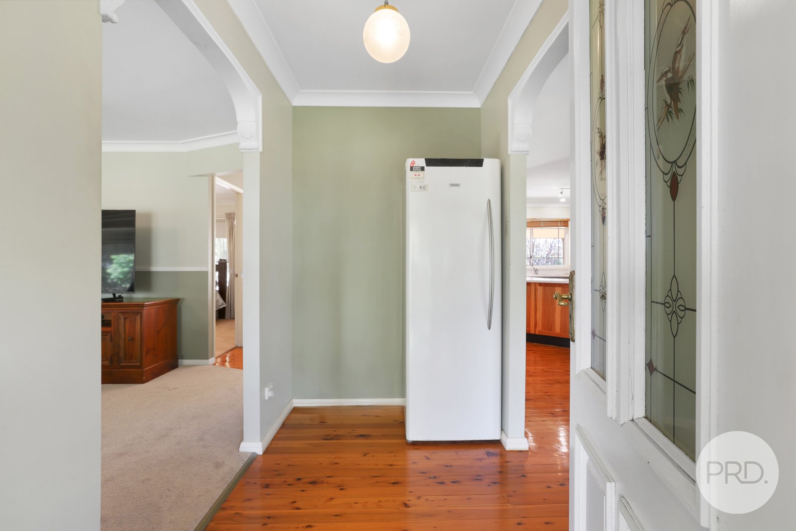 2 Red Gum Place TAMWORTH 26