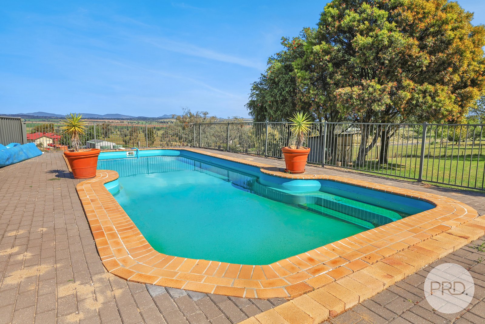 2 Red Gum Place TAMWORTH 29