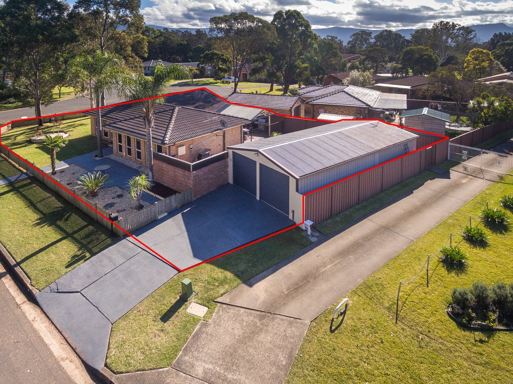 2 Reid Place DAPTO 2