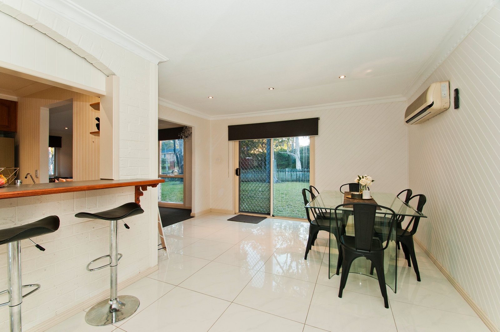 2 Reid Place DAPTO 10