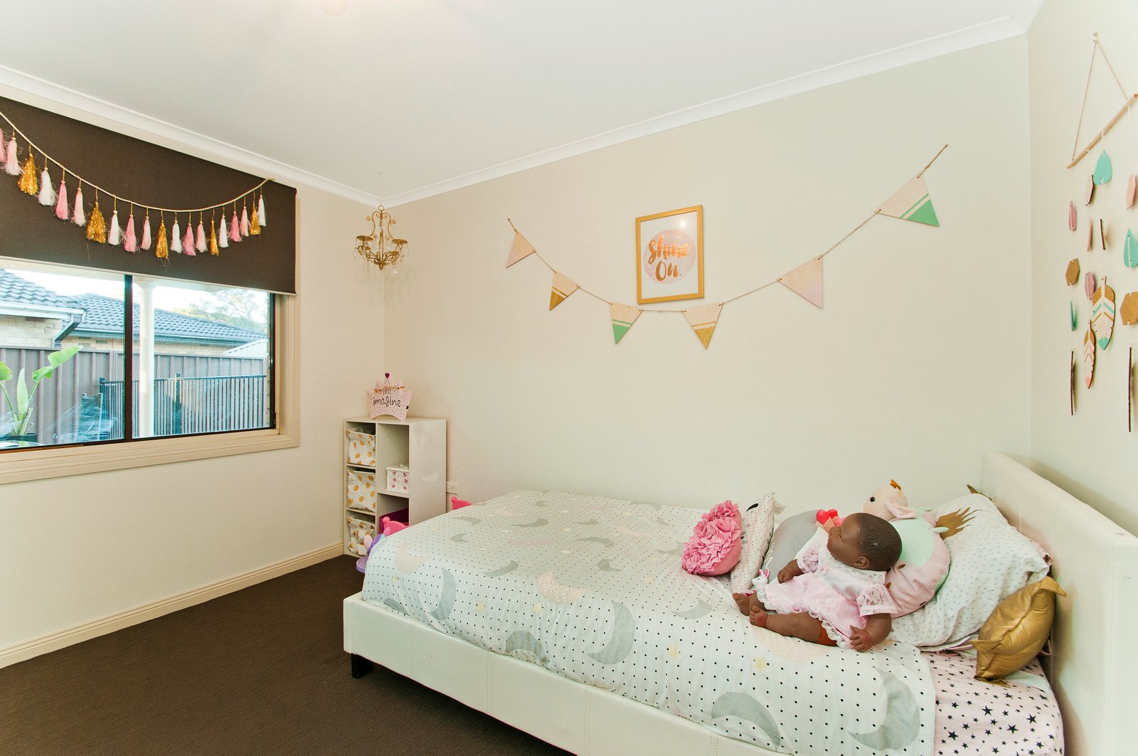 2 Reid Place DAPTO 17