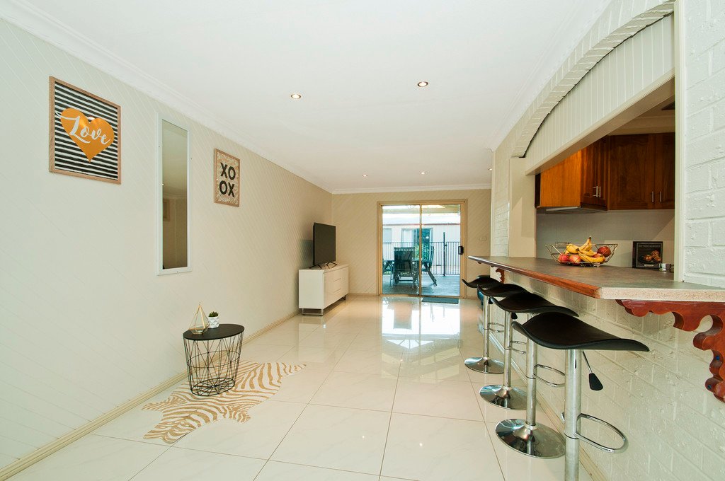 2 Reid St DAPTO 12