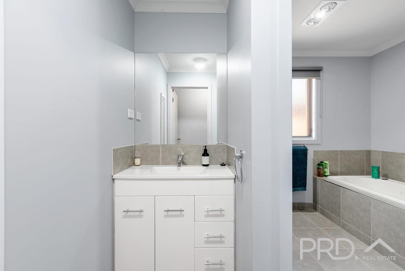 2 Reisling Court MILDURA 11