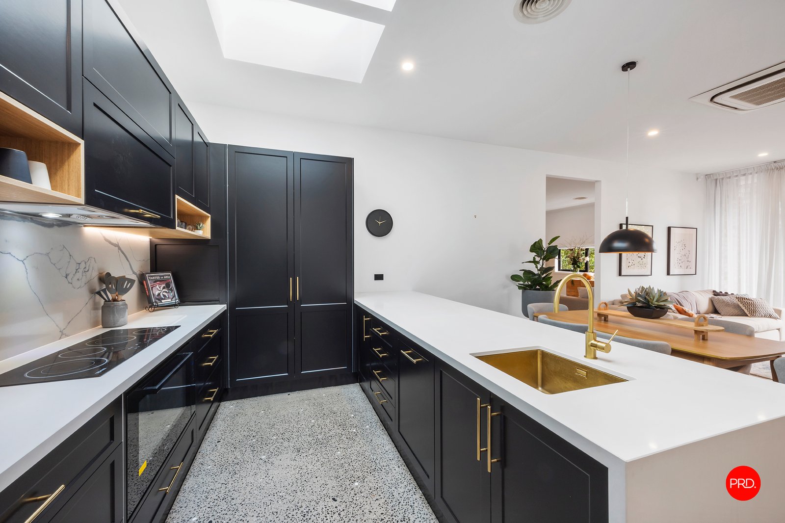 2 Rheola Drive WHITE HILLS 6