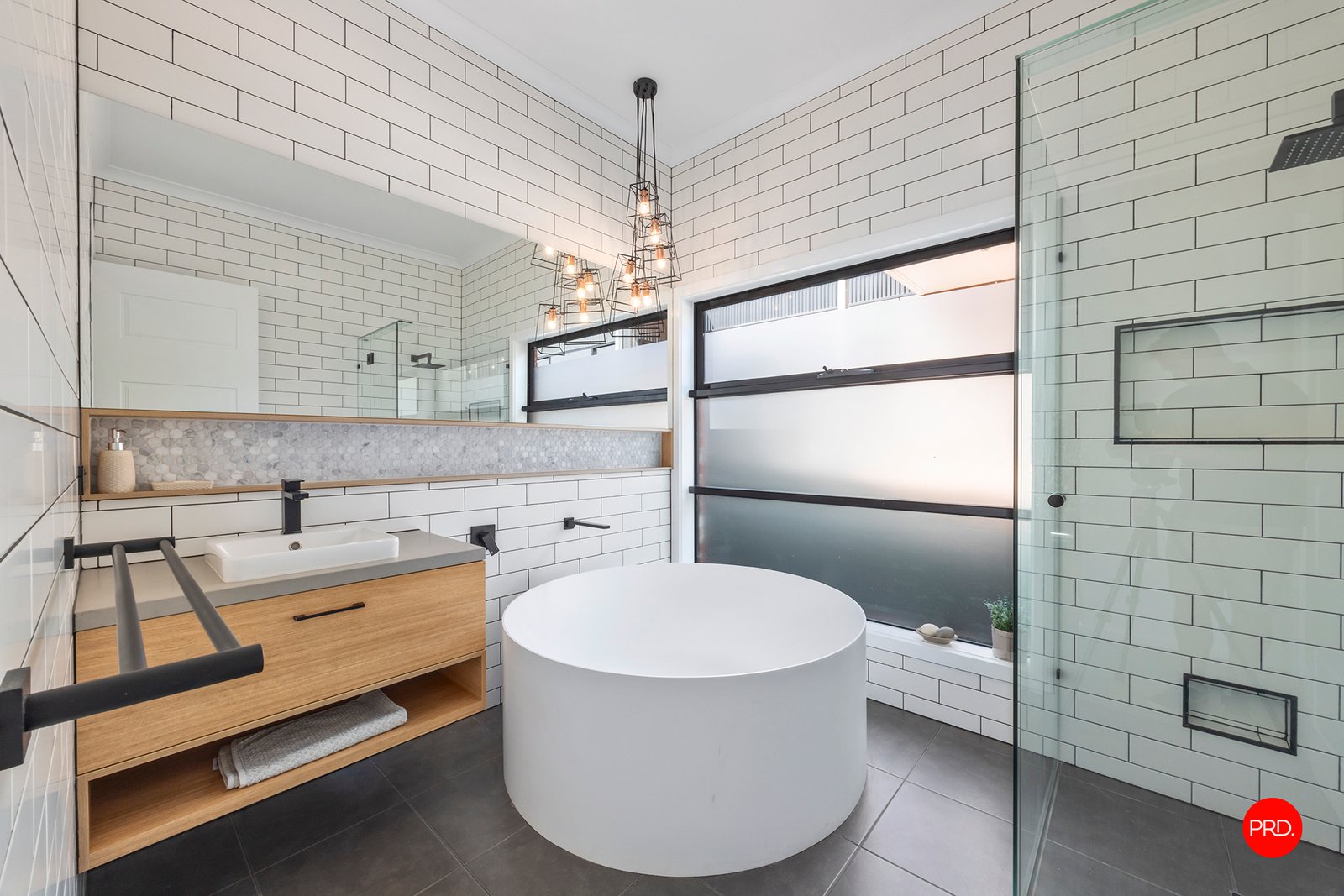 2 Rheola Drive WHITE HILLS 17