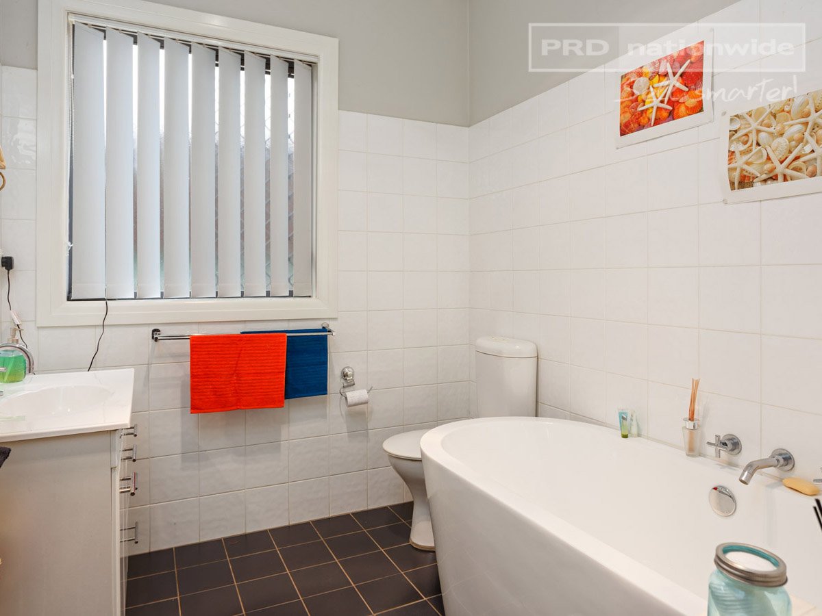 2 Rhoda Avenue WAGGA WAGGA 10