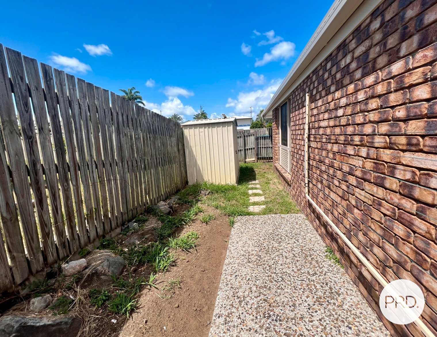 2 RIDGE Close TANNUM SANDS 15