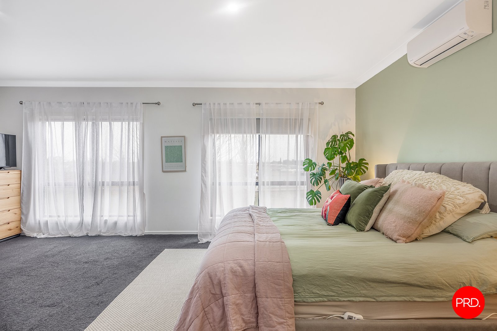 2 Ridgeway Crescent KYNETON 17