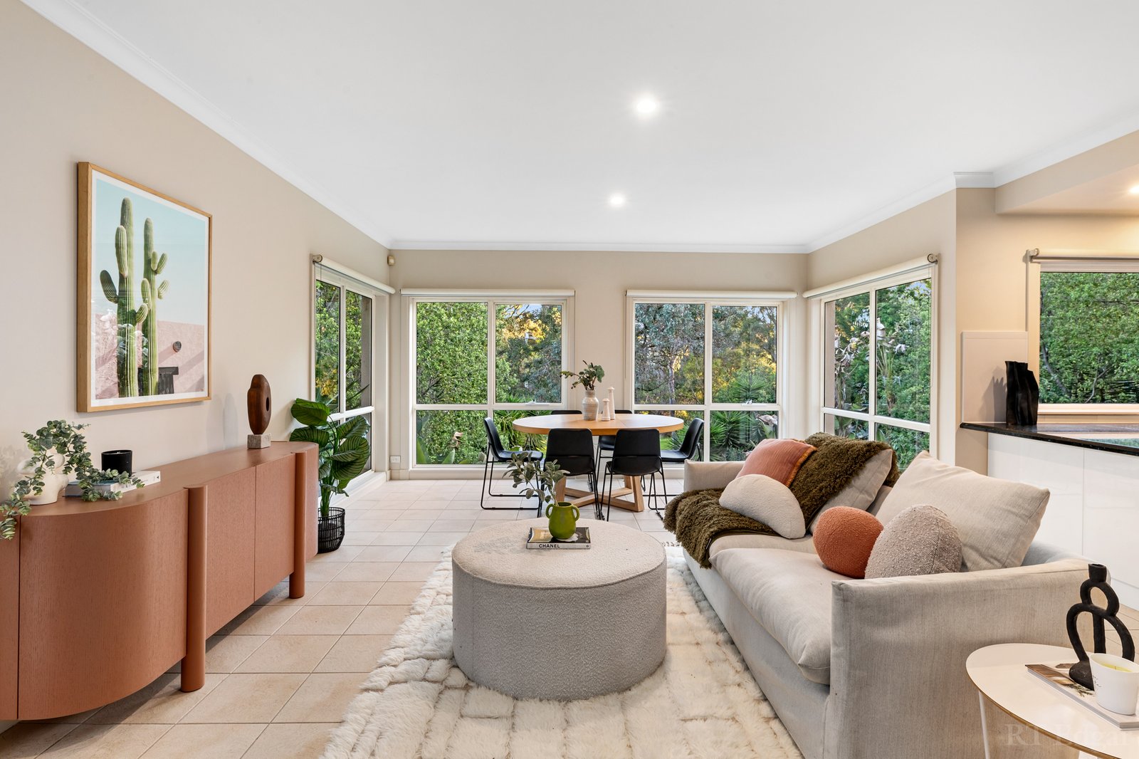 Real Estate and Property in 2 Ridley Court, Doncaster East, VIC