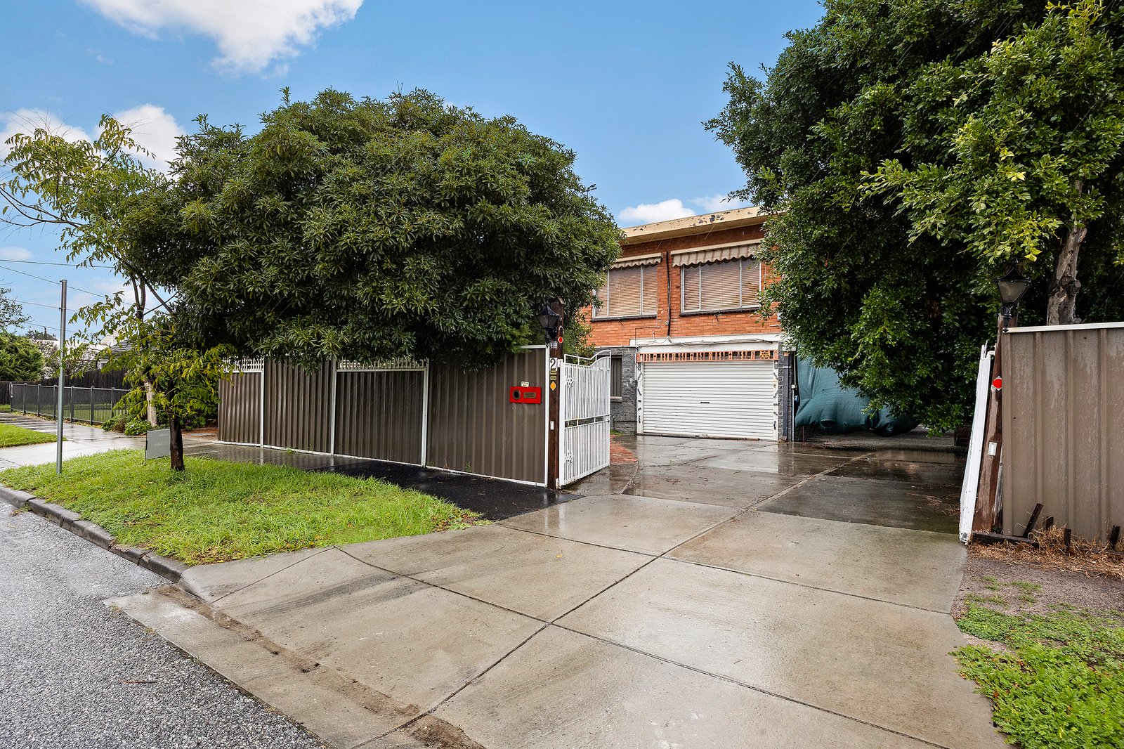 Gallery: 2 Riversdale Avenue