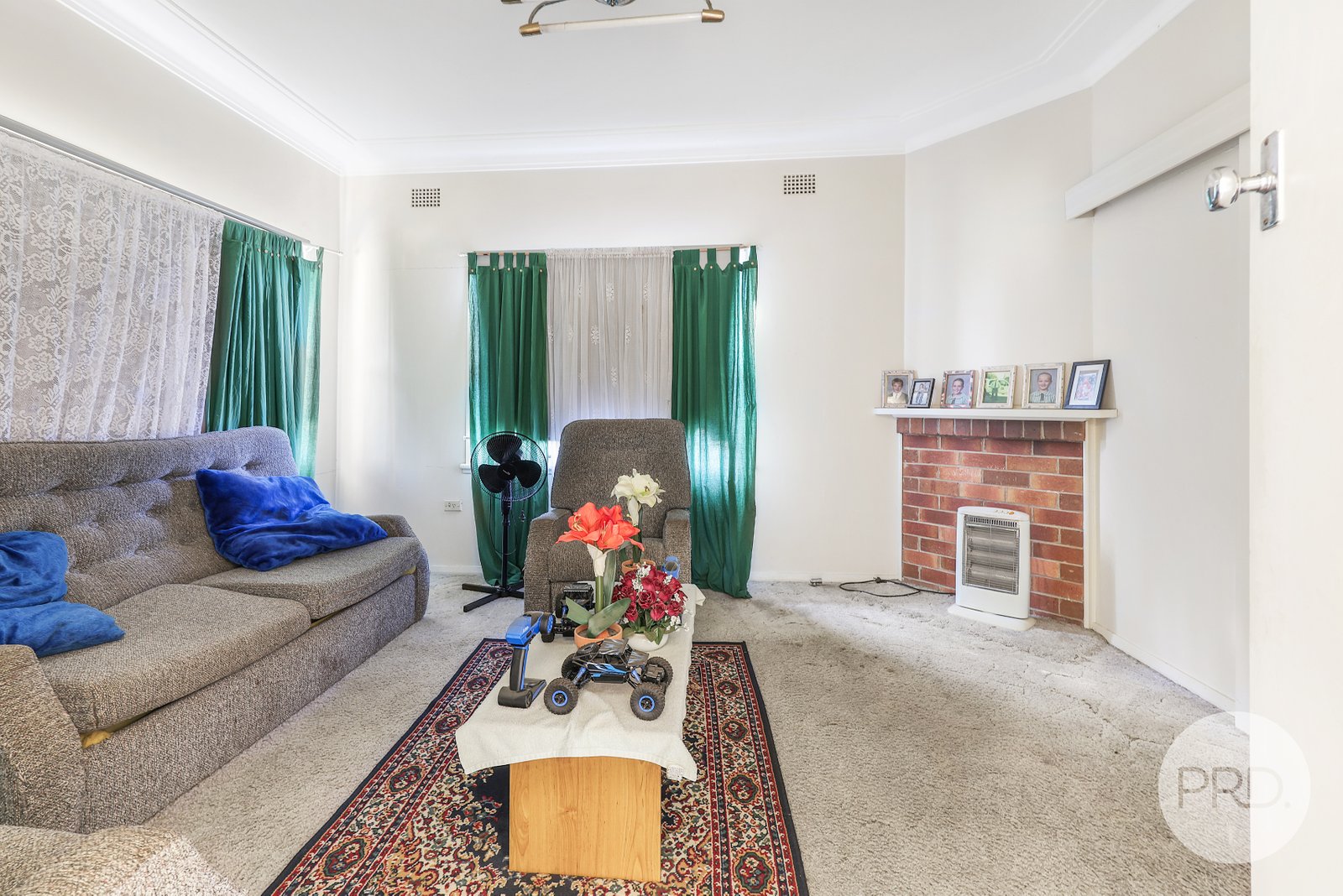 2 Robina Street TAMWORTH 3