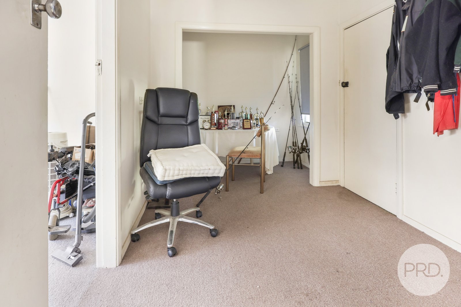 2 Robina Street TAMWORTH 8