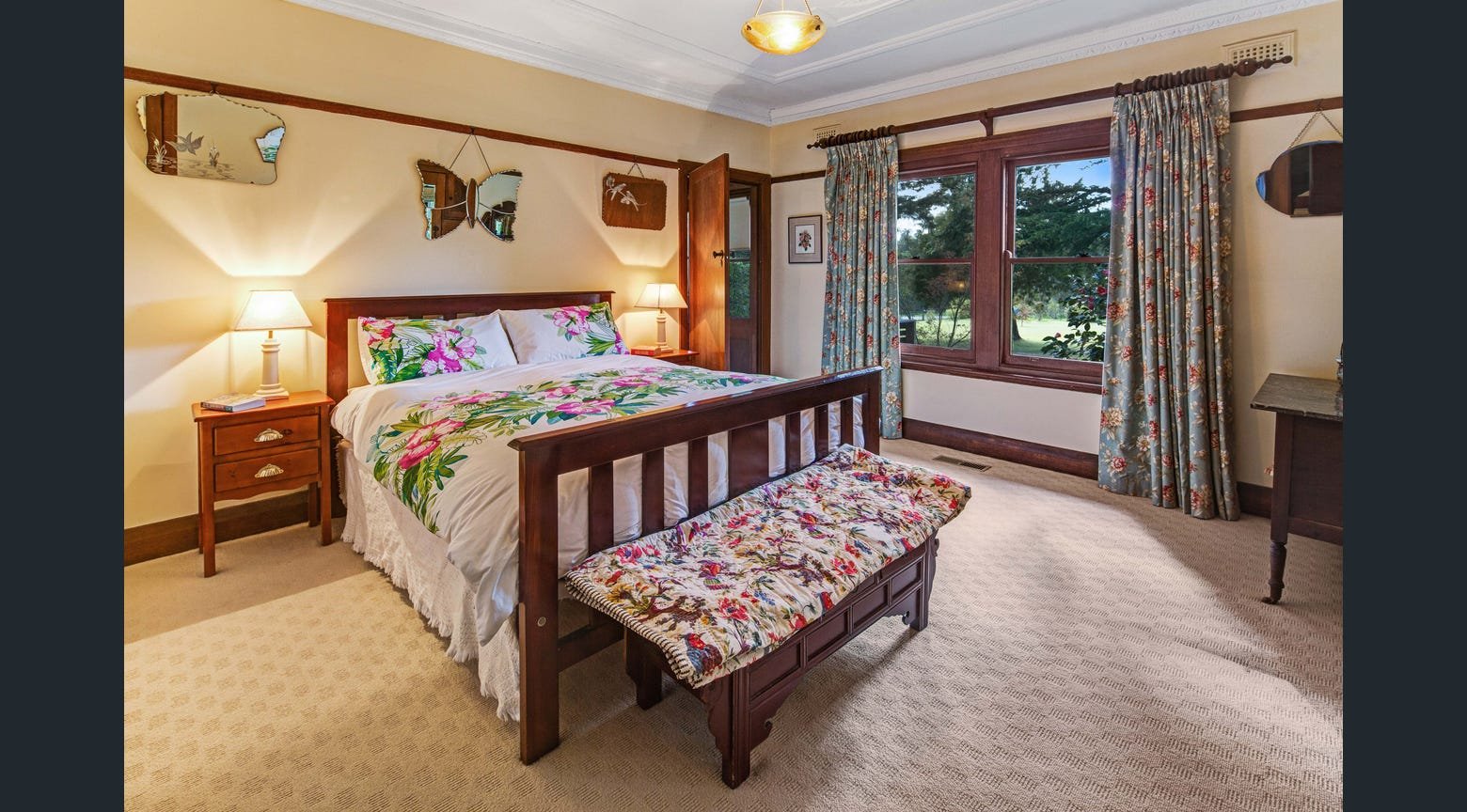 Real Estate and Property in 2 Romsey Road, Woodend, VIC