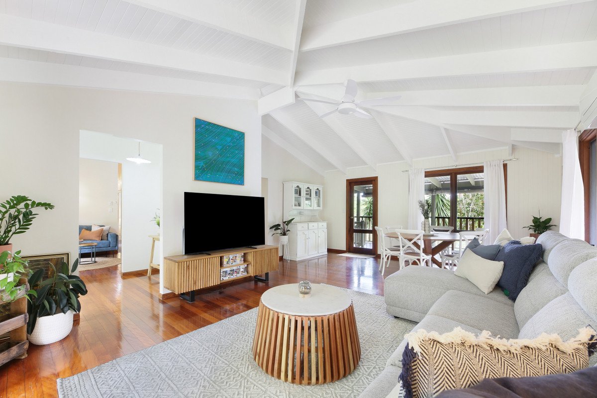 2 Ronelle Court TALLEBUDGERA 10