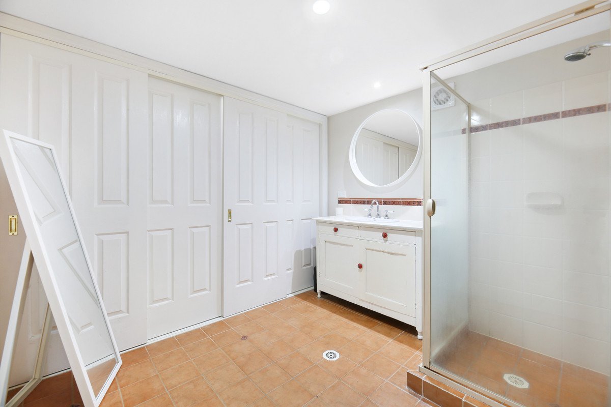 2 Ronelle Court TALLEBUDGERA 28