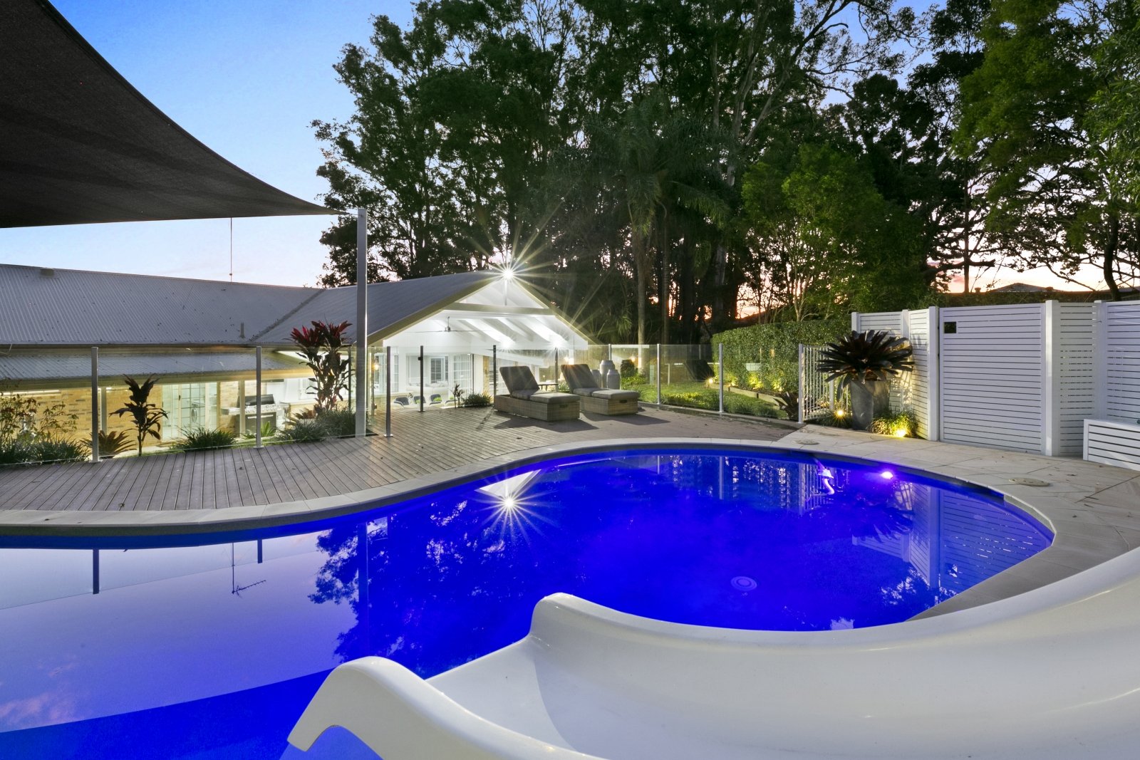 2 Rosebank Court TALLEBUDGERA 5