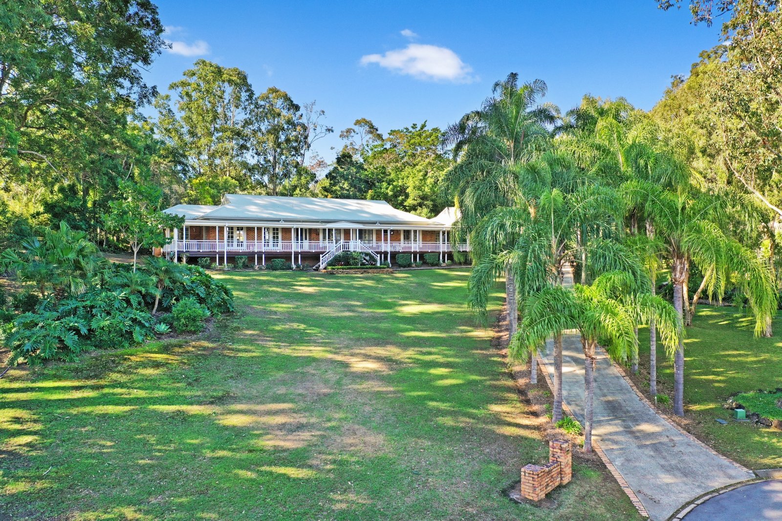 2 Rosebank Court TALLEBUDGERA 6