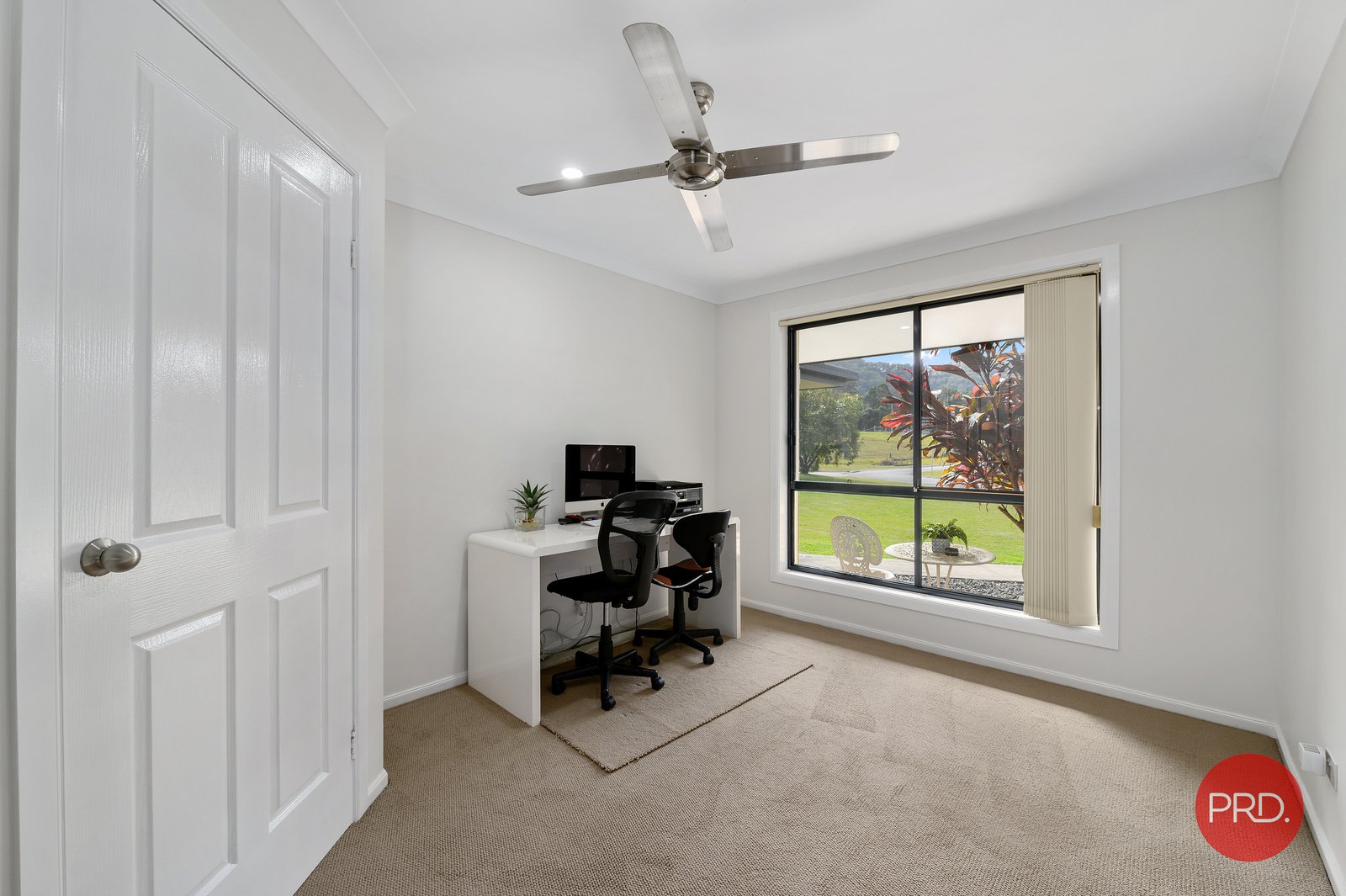 2 Rosina Close COFFS HARBOUR 13