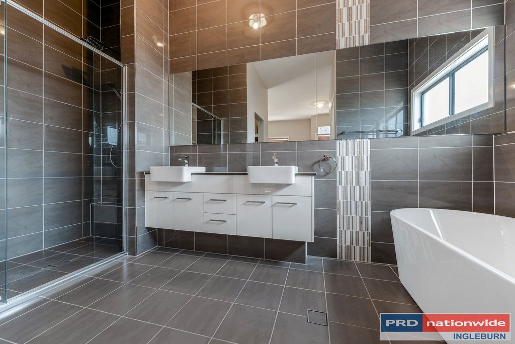 2 Rover Street LEPPINGTON 4