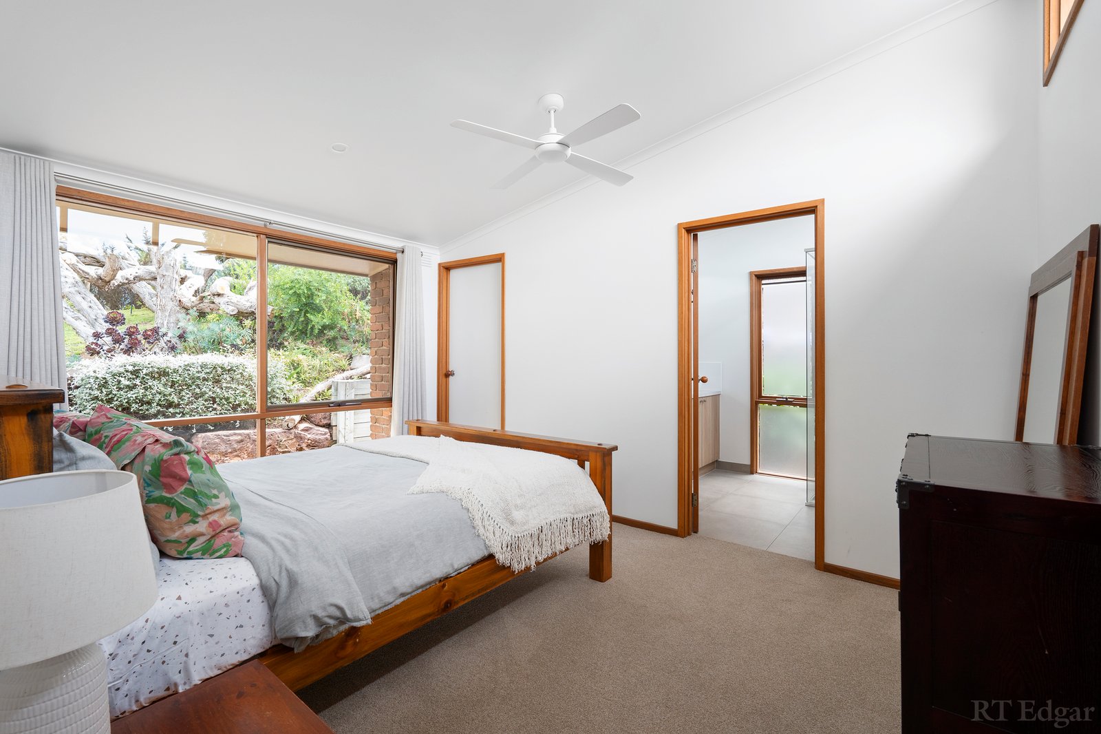 Real Estate and Property in 2 Royal Avenue, Portsea, VIC