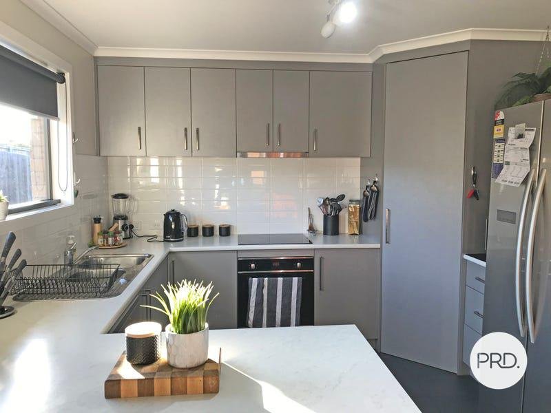 2 Rushes Court SORELL 2