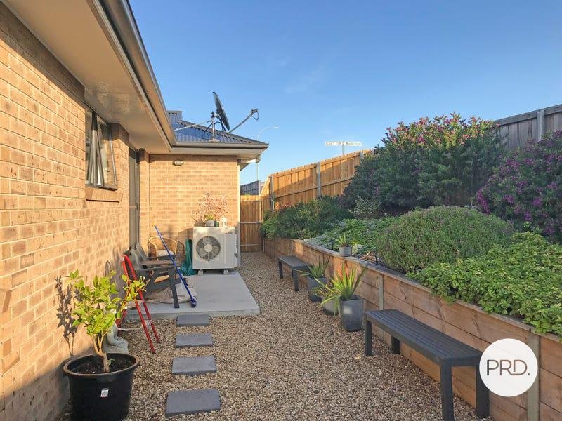 2 Rushes Court SORELL 6