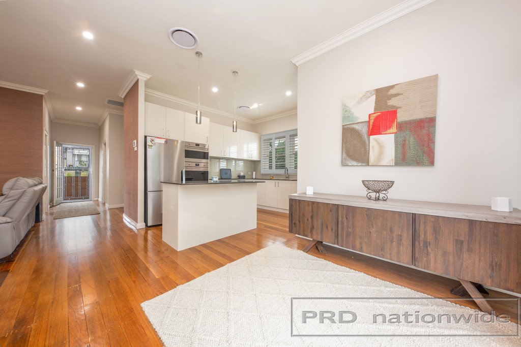 2 Russell St  TELARAH 8