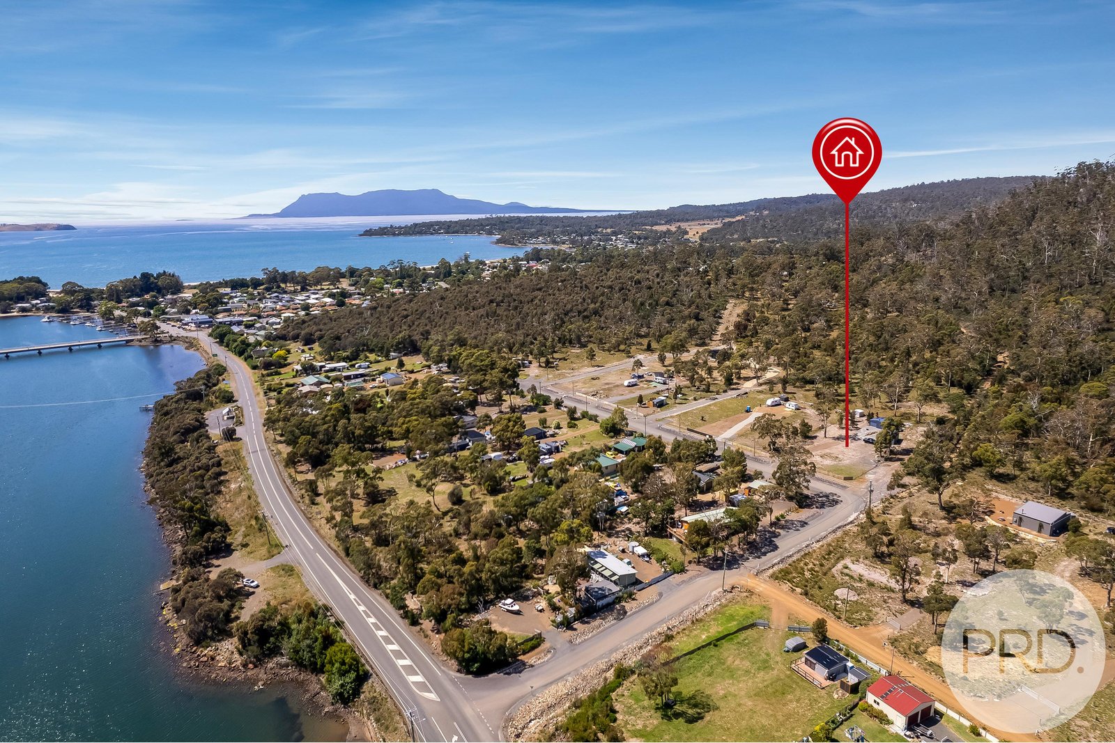 2 Russell Street ORFORD 7