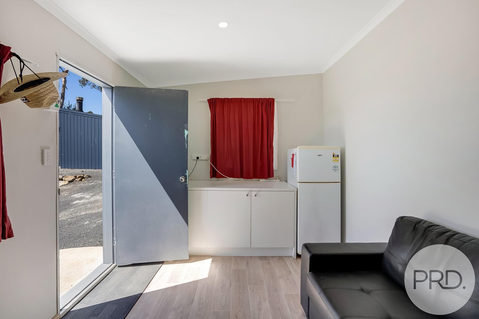 2 Russell Street ORFORD 10