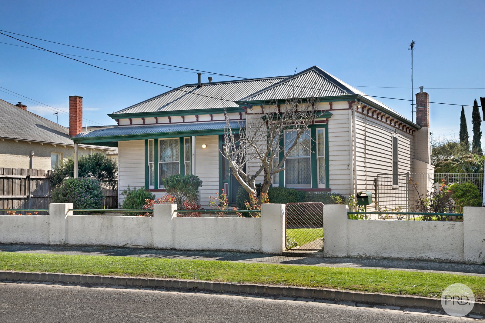 2 Salisbury Avenue NEWINGTON 1