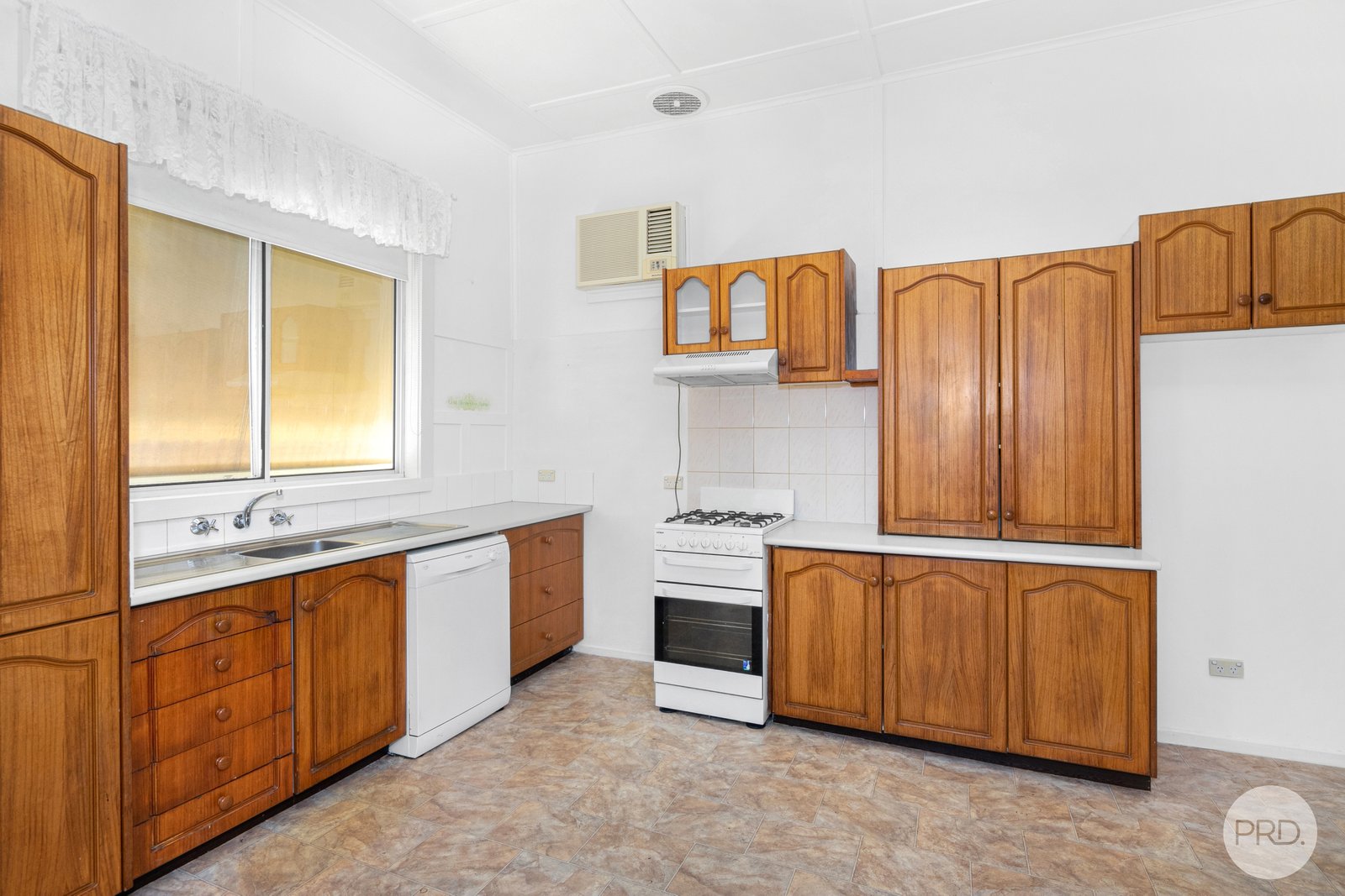 2 Salisbury Avenue NEWINGTON 2