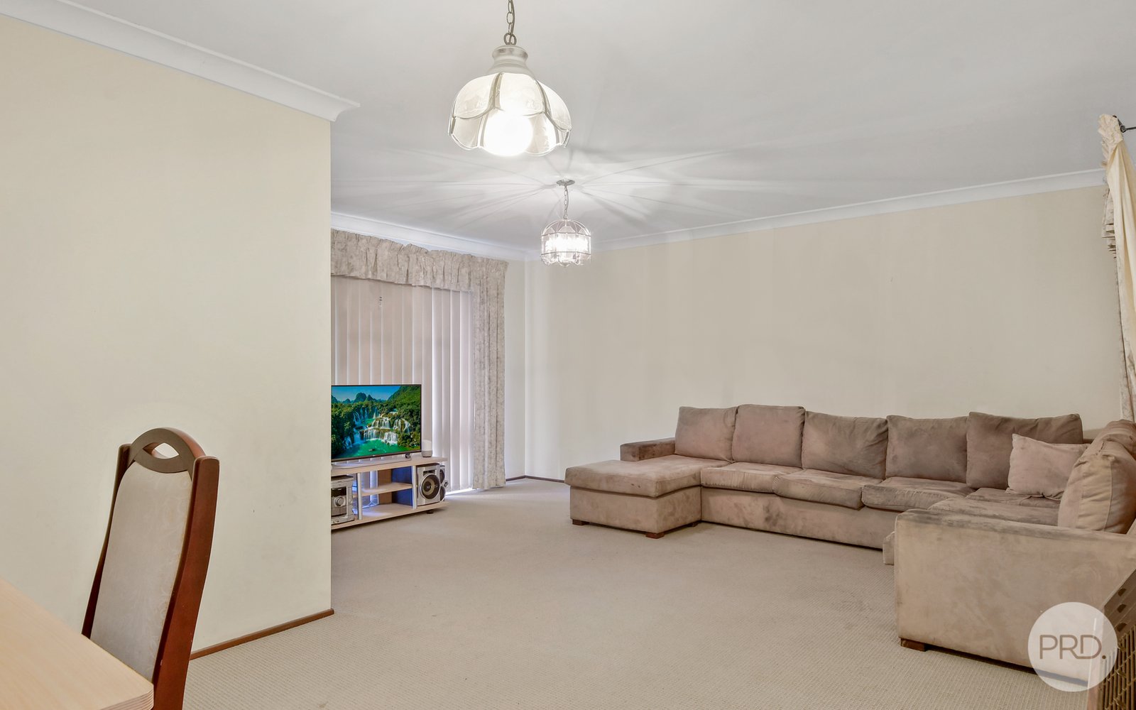 2 Sallee Glen KINGSWOOD 3