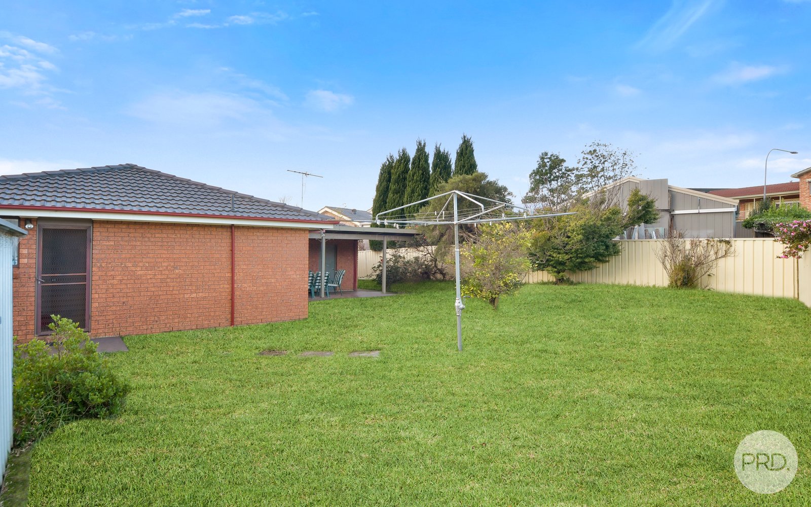 2 Sallee Glen KINGSWOOD 11