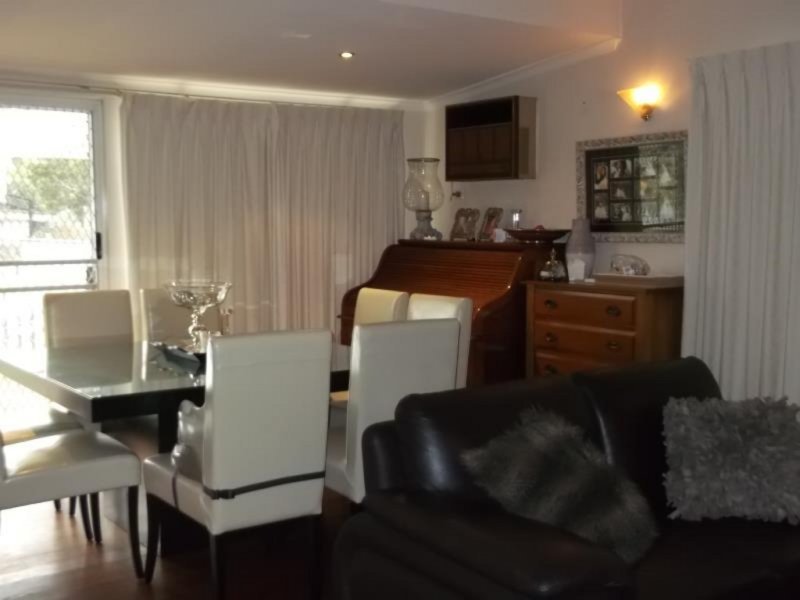 Gallery: 2 Sanderson Street