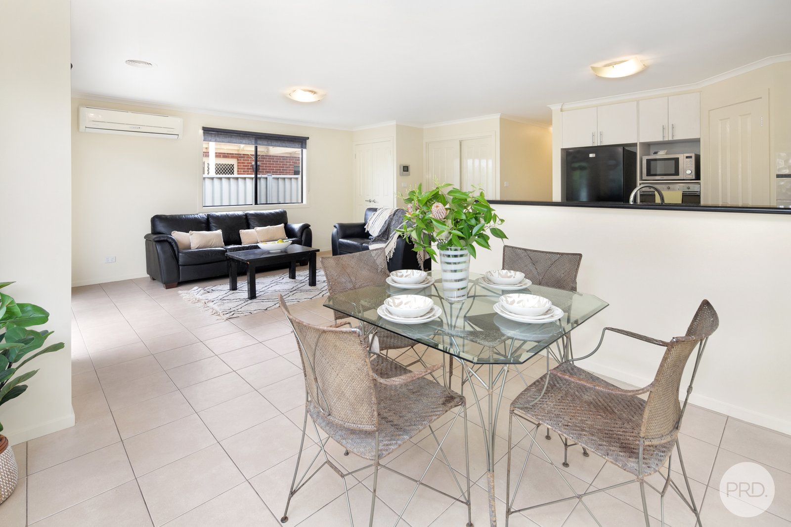 2 Sandon Place DELACOMBE 3