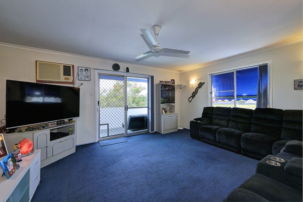 2 Saunders Street POINT VERNON 9