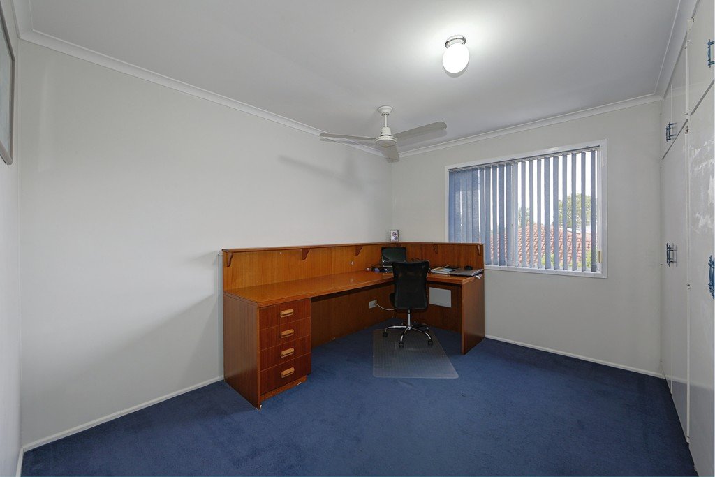 2 Saunders Street POINT VERNON 15