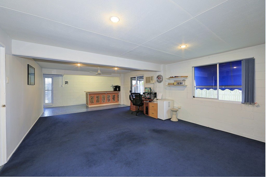 2 Saunders Street POINT VERNON 20