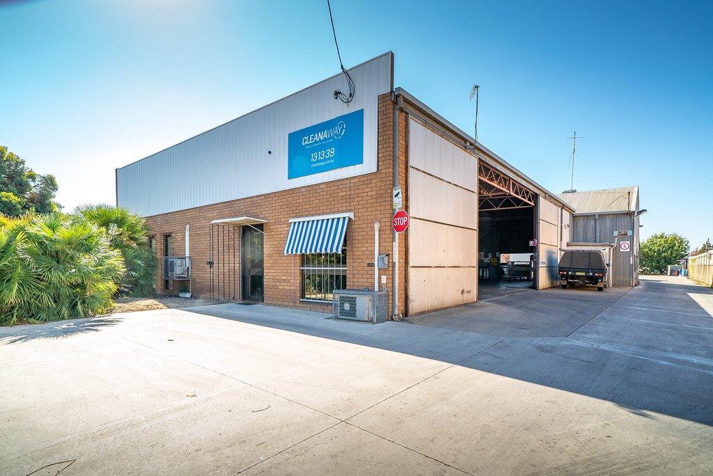 2 Saxon Street WAGGA WAGGA 1