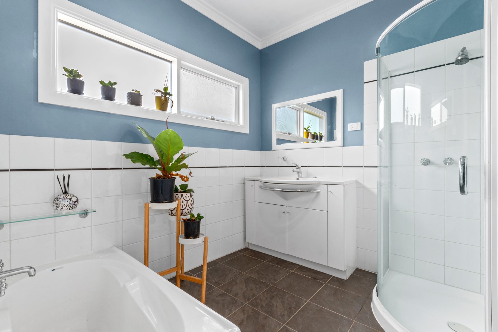 Gallery: 2 Scarlett Street