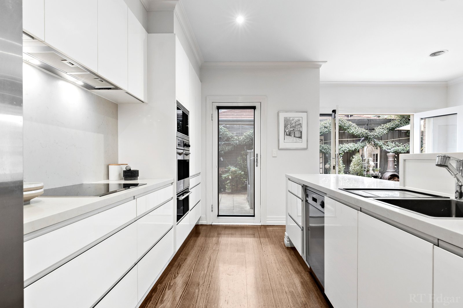 Real Estate and Property in 2 Scotch Circuit, Hawthorn, VIC