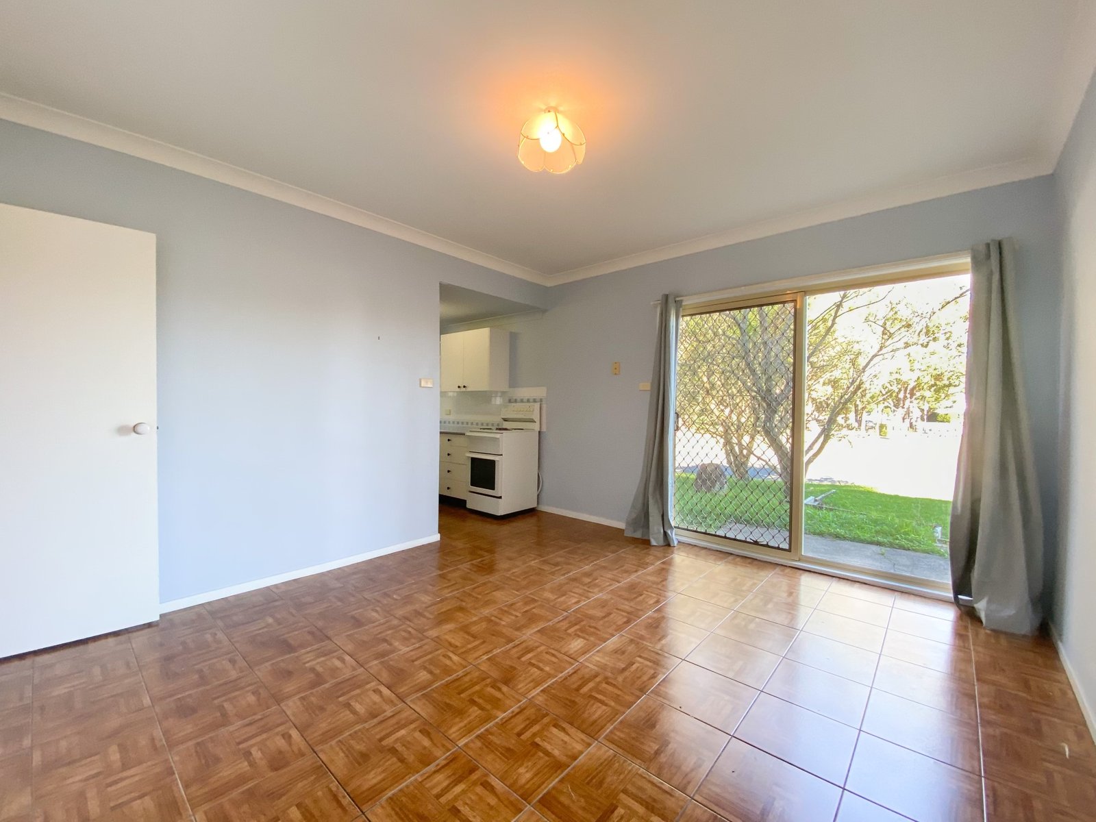 2 Scott Circuit SALAMANDER BAY 17