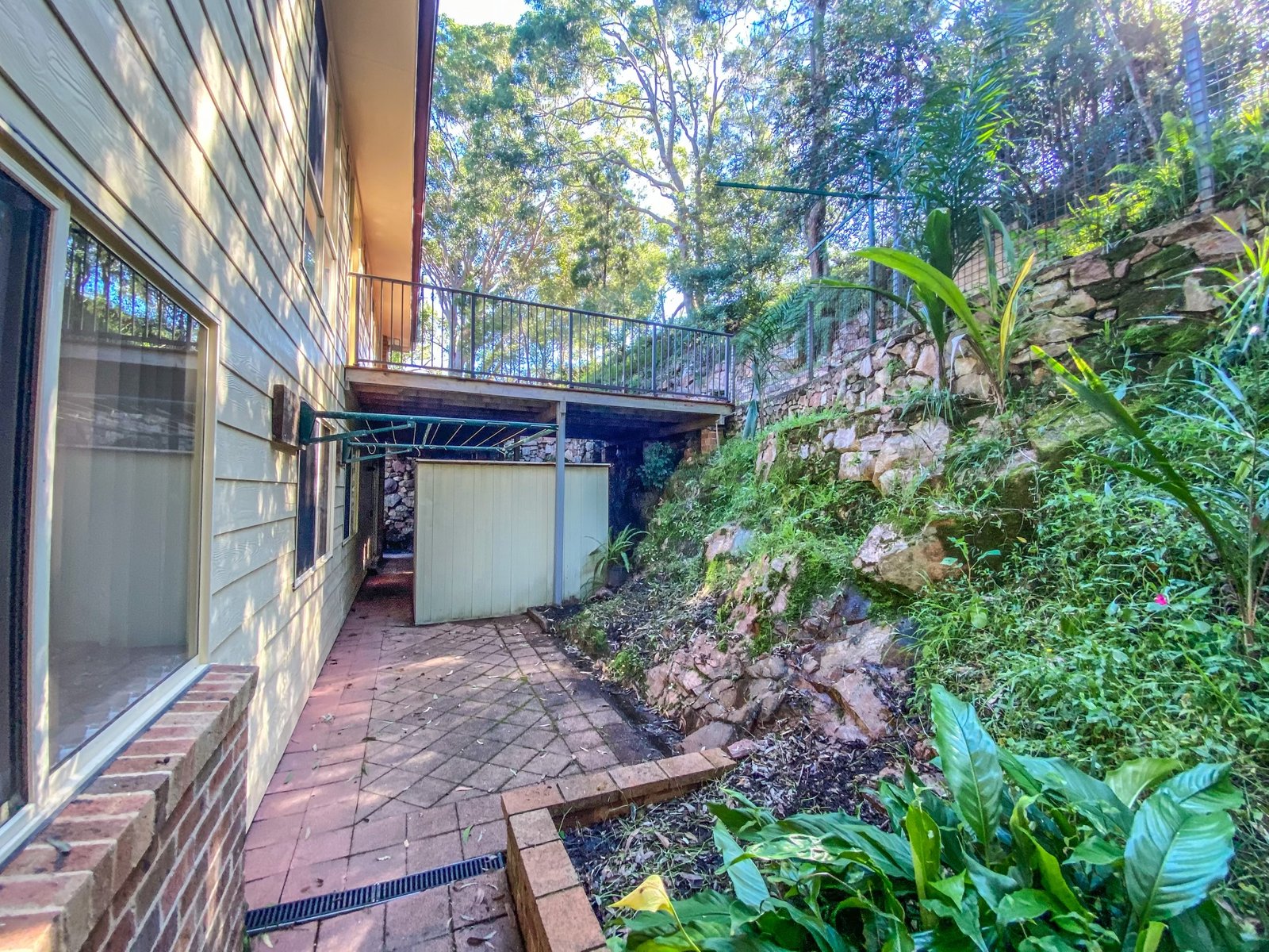 2 Scott Circuit SALAMANDER BAY 22