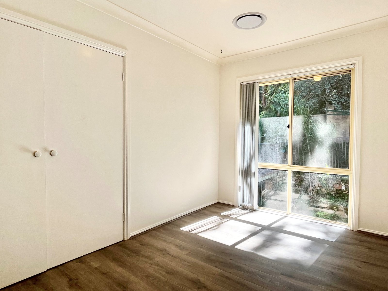 2 Scott Circuit SALAMANDER BAY 29